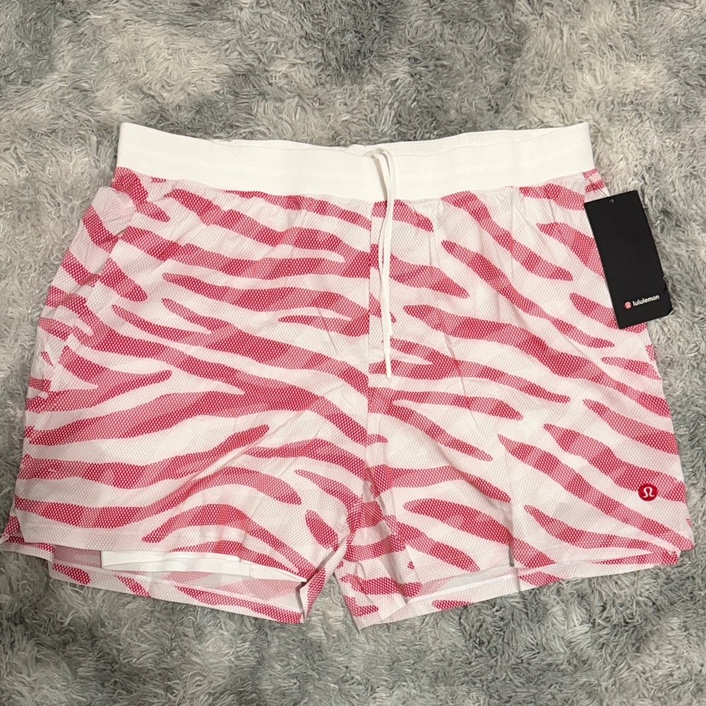 Lululemon Ventilated Tennis shorts 7 in mens 2XL XXL Red/white